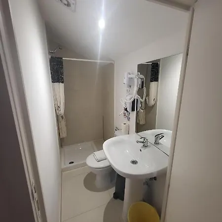 What Else - Guest house