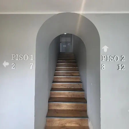 فندق What Else -