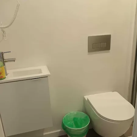 Guest house What Else - 2*