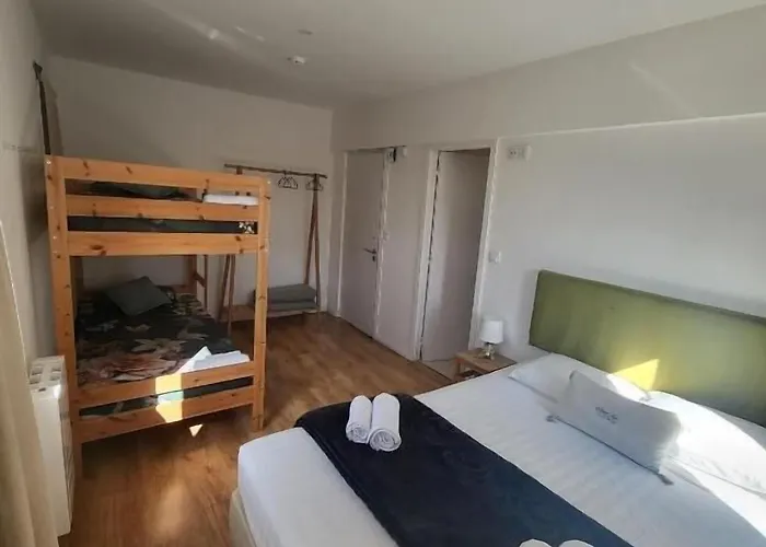 What Else Gæstehus Fátima